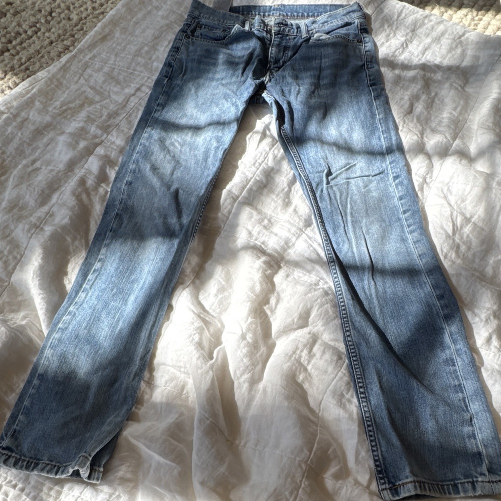 Levi Strauss & Co Women's Light Wash Blue Bootcut Jeans 514 30x32 Fit Low Rise